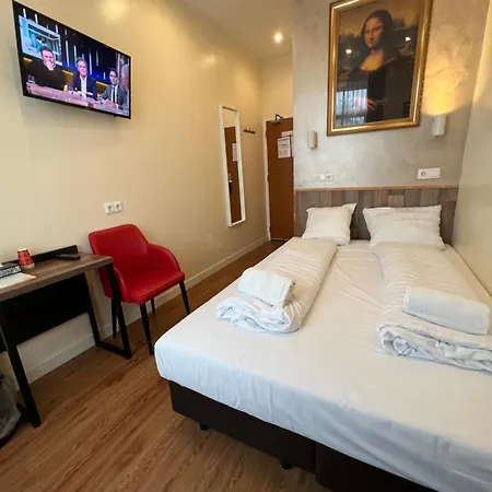 Hotel Budget Dam 2*