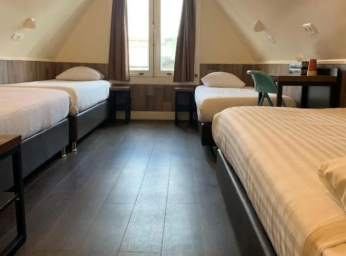 Dam Ξενοδοχείο 2*