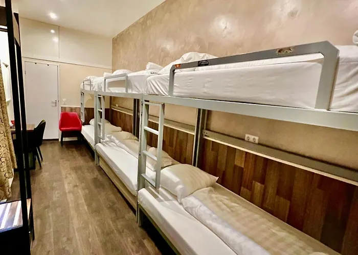 Dam Ξενοδοχείο 2*