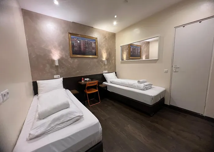 Dam Ξενοδοχείο 2*