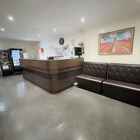 Budget Dam Hotel